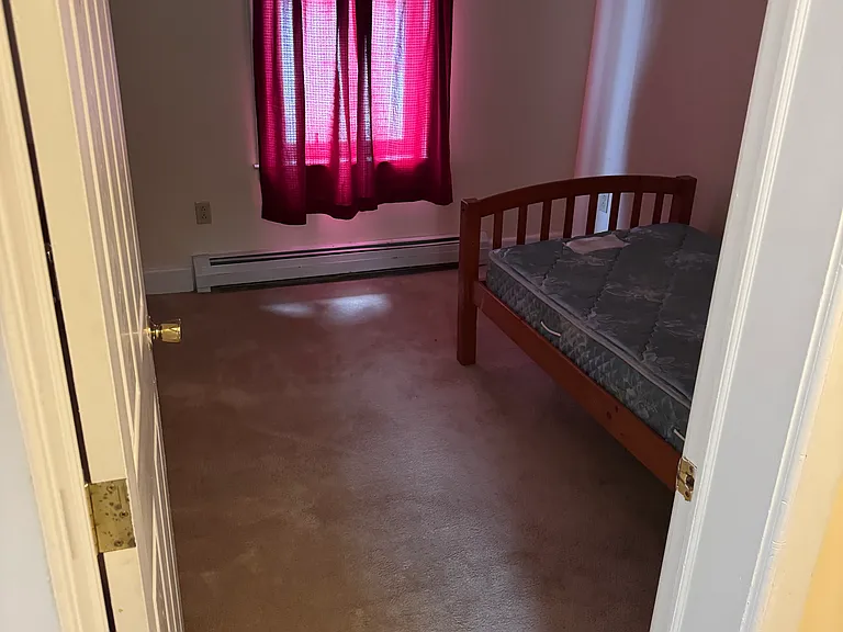 13 Beaver St #3 — Photo 5