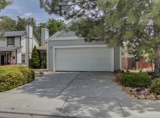 2625 Sycamore Glen Dr, Carson City, NV