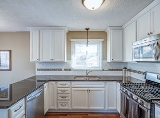 173 Wendy Ct, Shoreview, MN 55126