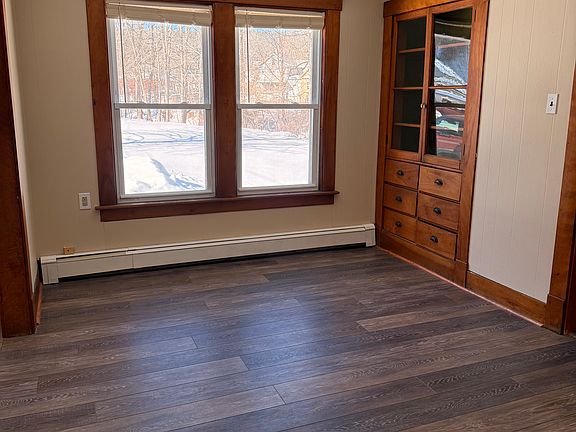 3rd image of 58 Frost Pl #58