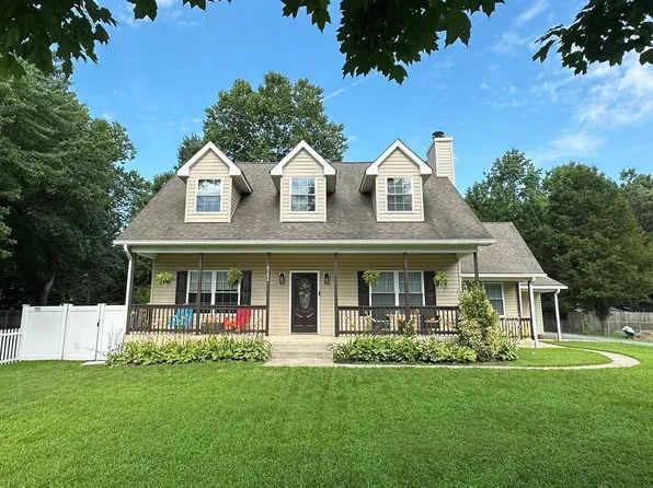 8204 Suez Ave, Millersville, MD 21108