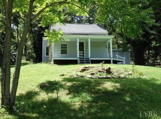 47 Rooster Ridge Rd, Roseland, VA 22967