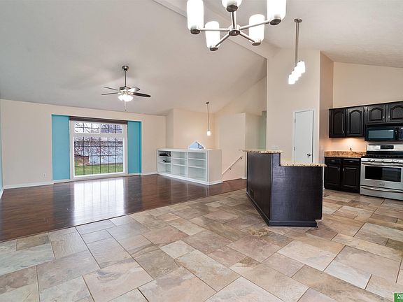 4th image of 108 Summerset Dr