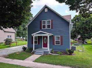 409 S Main St, Idaville, IN 47950