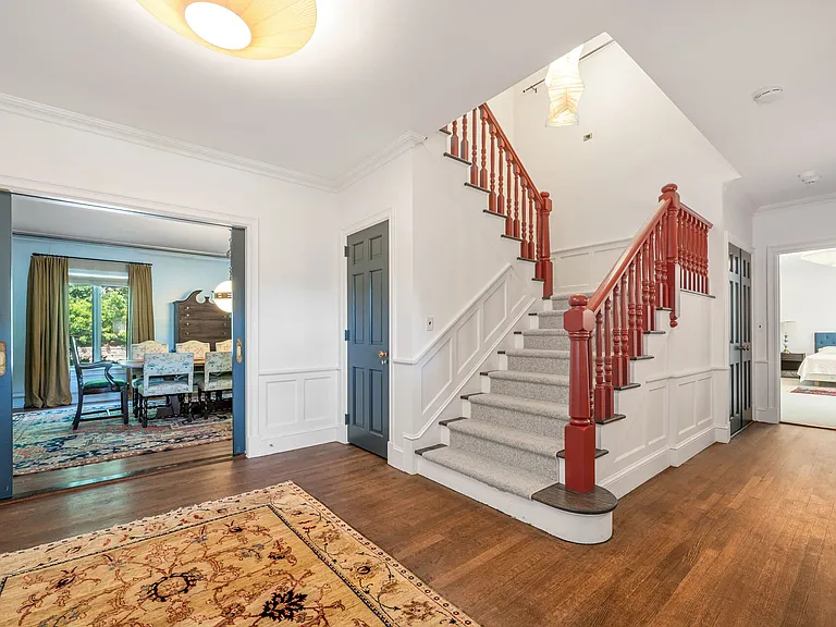 681 Closter Dock Rd — Photo 4