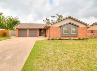 612 SW 24th St, El Reno, OK 73036