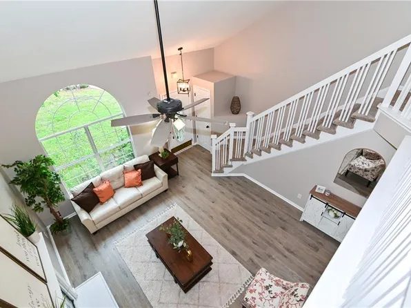 6100 Amberly Cir, Suffolk, VA 23435