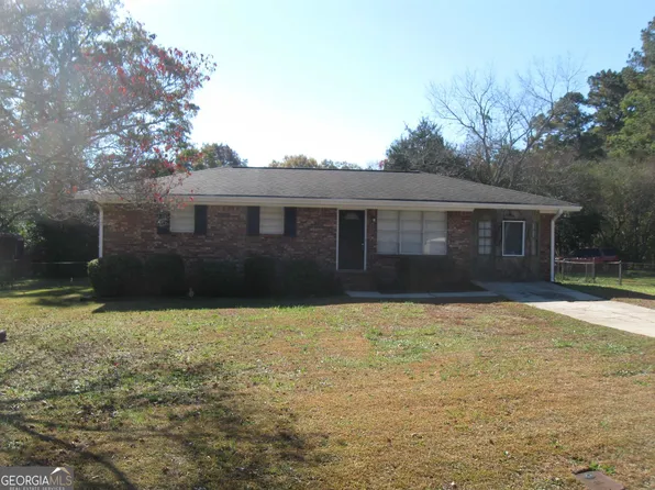 210 E Richardson St, Oxford, GA 30054