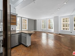 215 W 7th St APT 508, Los Angeles, CA 90014