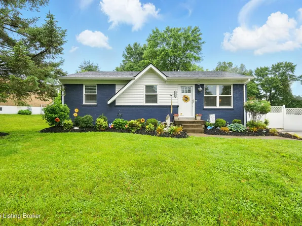 10200 Coralwood Dr, Louisville, KY 40229