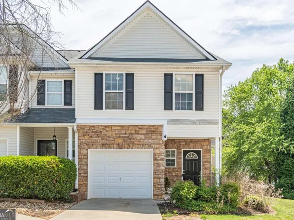 4834 Zephyr Cove Pl, Flowery Branch, GA 30542