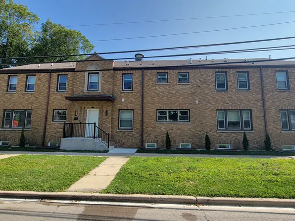 4000 Forest Ave #3, Brookfield, IL 60513