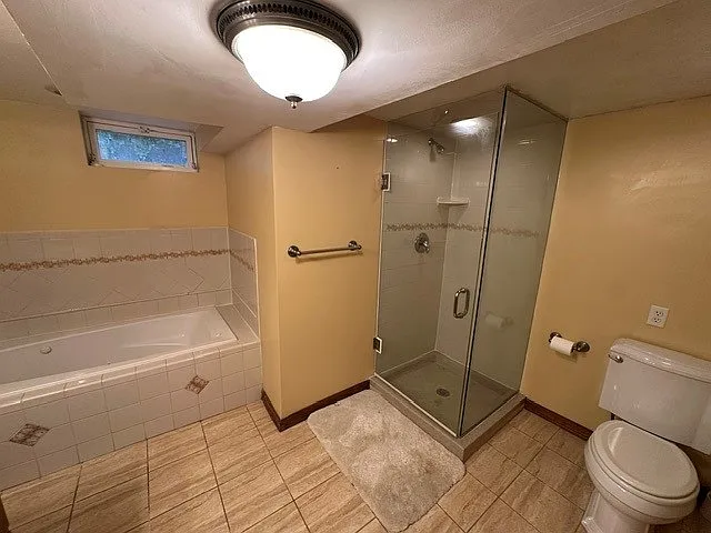 15 Sona Ln — Photo 29
