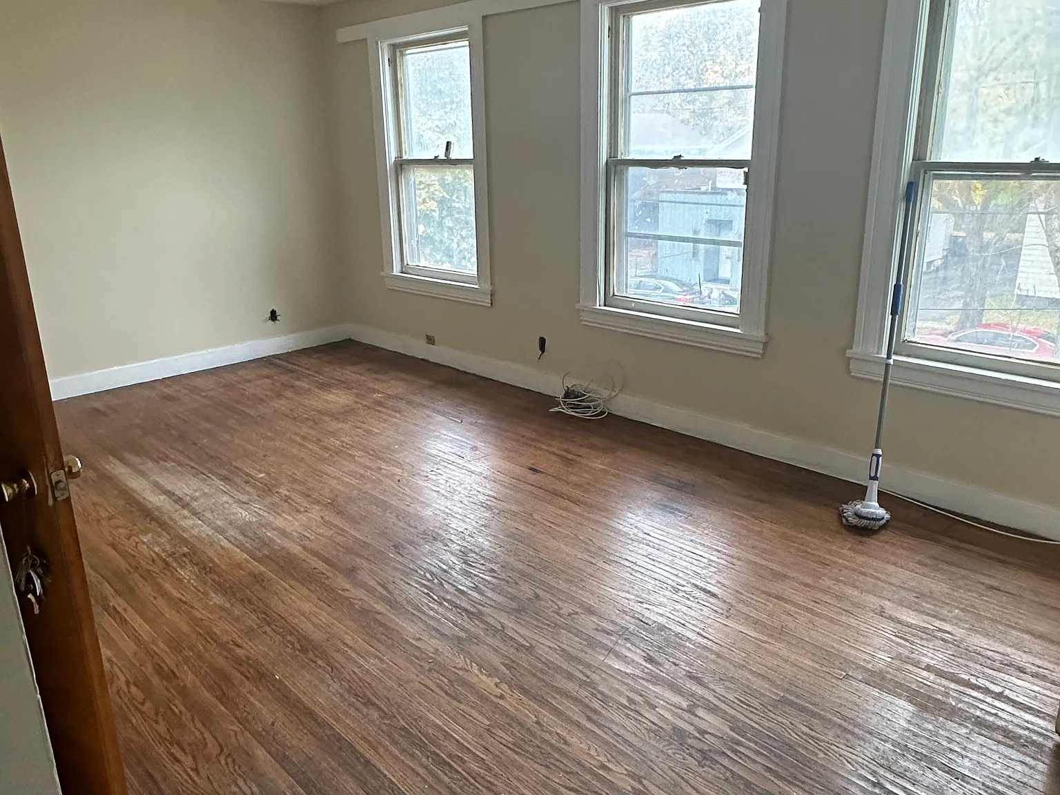 623 Jay St — Photo 1