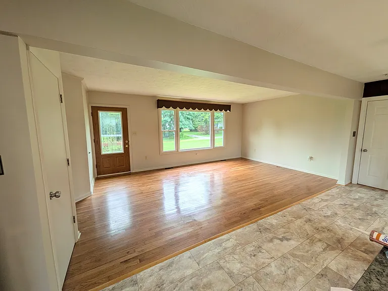 431 Westfield Ave — Photo 3