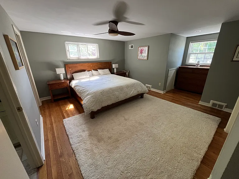 162 Mayfair Dr — Photo 21