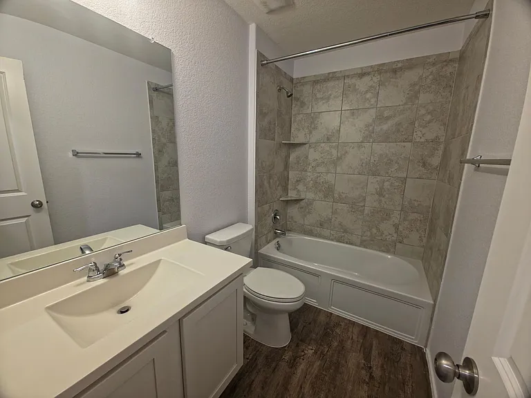 746 Carol Dr — Photo 11