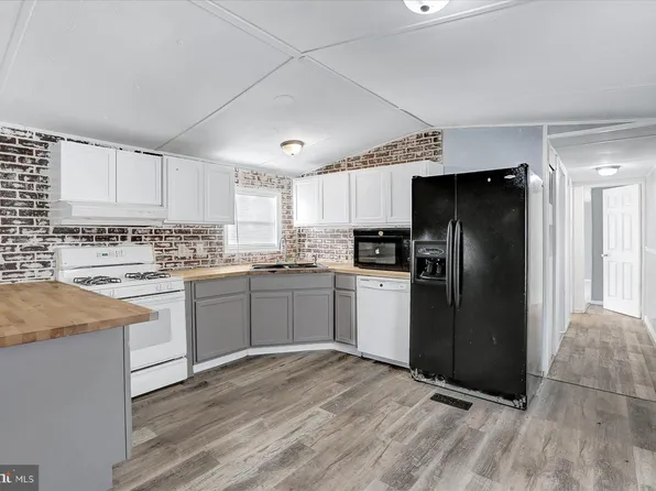 346 Westwood Dr, York, PA 17404