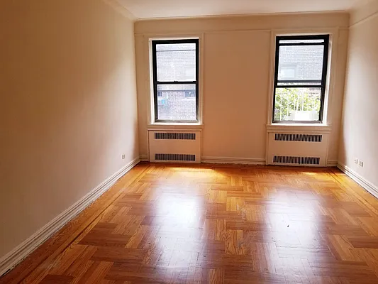 Rented by Barlavi Inc. | media 15