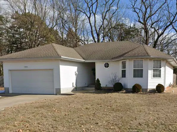 2864 E Grand St, Springfield, MO 65804