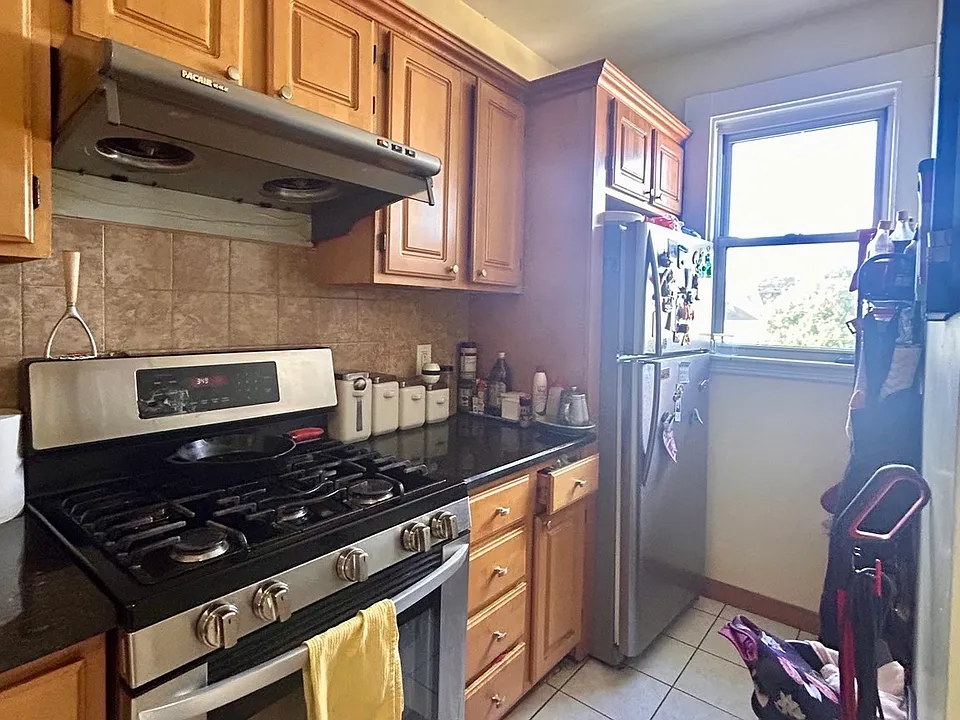 55 Newbern Ave #2