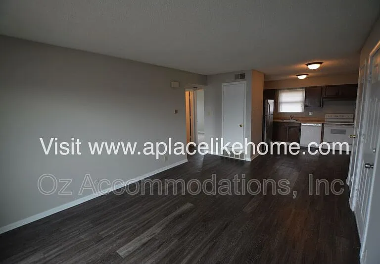 8201 Spring Valley Rd #13C — Photo 2