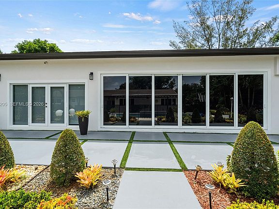 4th image of 5030 SW 170th Ave