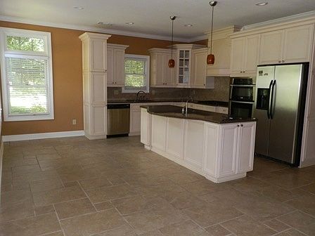 Eat-in area open to kitchen perfect for entertaining