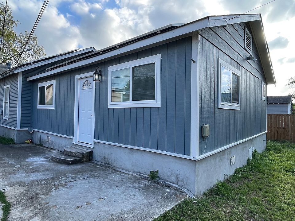 1st image of 815 Topeka Blvd #B