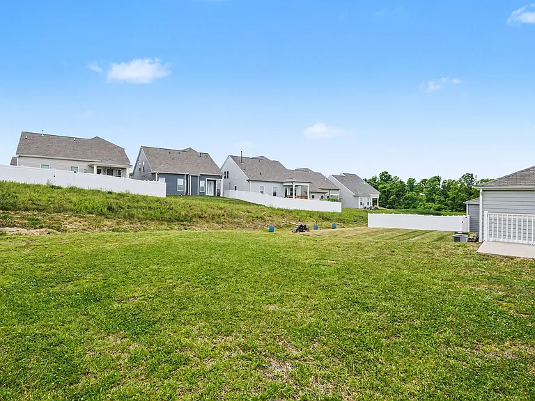 709 Pintail Pointe — Photo 28