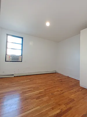 Rented by City Vista Inc | media 27