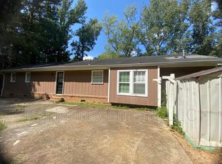 1438 S Burnt Hickory Rd, Douglasville, GA 30134