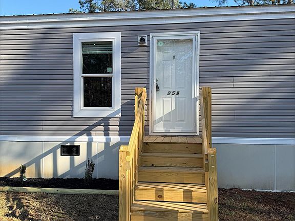 2nd image of 259 Gravel Rd