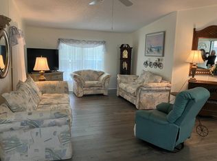 434 Jamaican Dr #221, Lake Wales, FL 33859