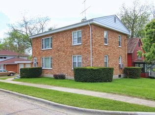 309 Grant Ct, Libertyville, IL