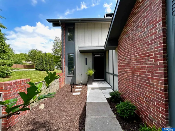 7101 South St Unit 1, Lincoln, NE 68506