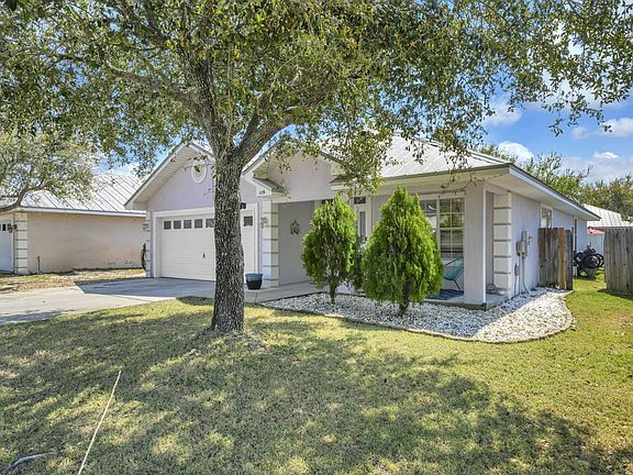 3rd image of 119 Red Bay Ct