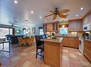 650 93rd Ave N, Naples, FL 34108