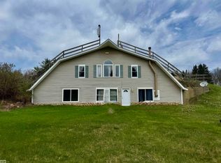 7285 Mayville Rd, Marlette, MI 48453