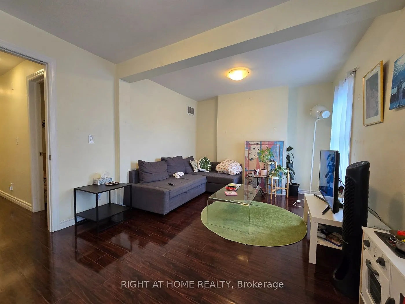 3 bed, $2,500 — Photo 3