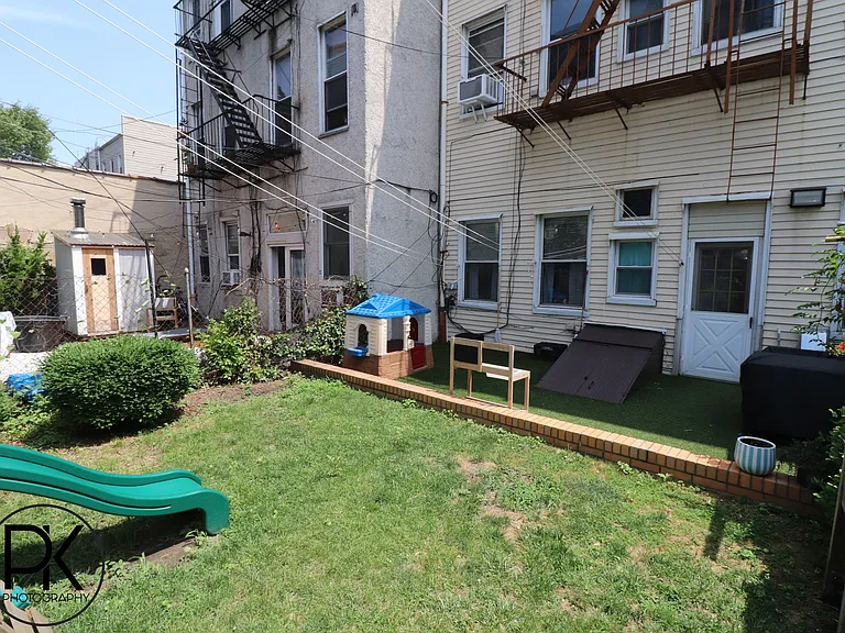 149 Norman Ave #1L — Photo 14