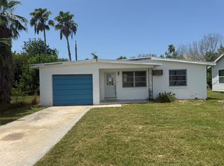 14054 Vivian Dr, Madeira Beach, FL 33708