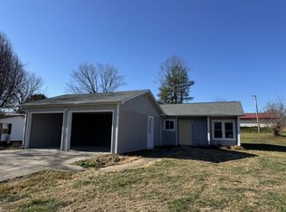 317 Briarlea Dr, Ronda, NC 28670