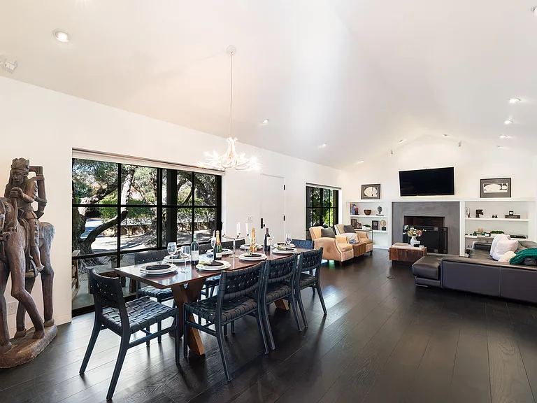 1811 Hillview Pl — Photo 13