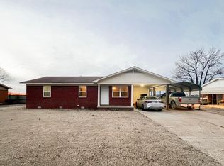 1131 Ouida St S, Wynne, AR 72396