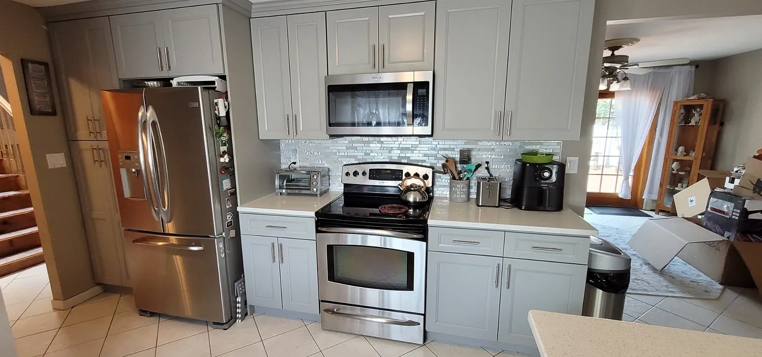 3 bed, 2.5 bath, $4,200 — Photo 1