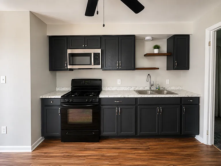 2615 Dixdale Ave — Photo 4