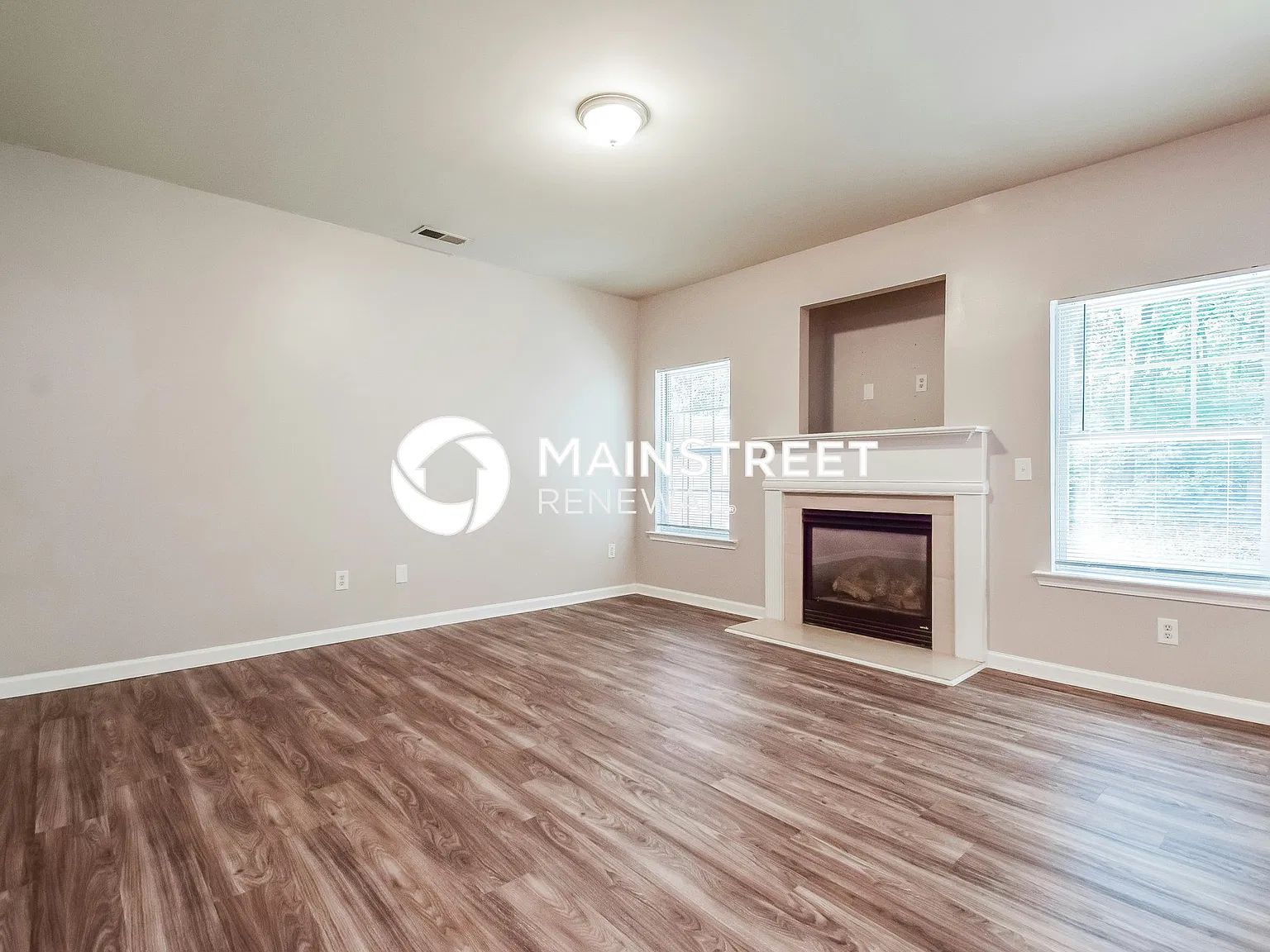 1300 Suttles Dr SW — Photo 4