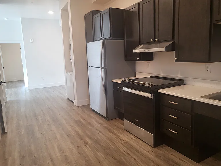 3215 S Russell St #101 — Photo 2