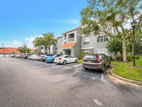 3rd image of 18001 Richmond Place Dr APT 237